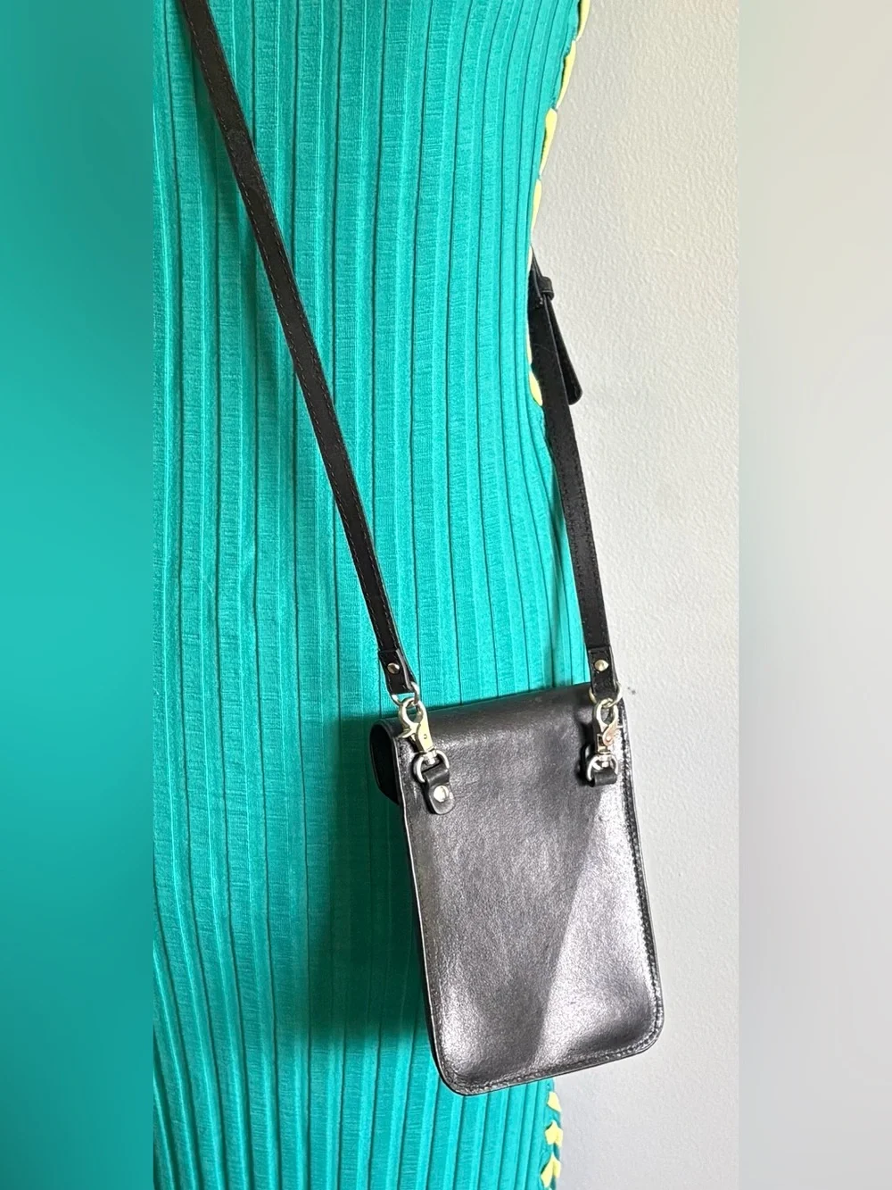 Most Wanted USA Black Leather Crossbody with Silver Arrow Detail